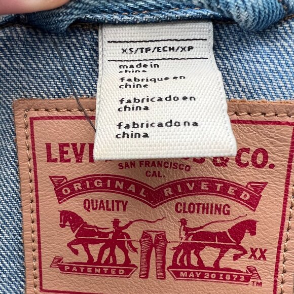 Levis Jean Jacket - Picture 2 of 2